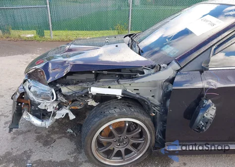 2011 Subaru Impreza Wrx Premium из США, поврежденный, VIN JF1GV7F6XBG520646